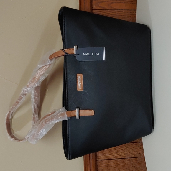 Nautica Handbags - Nautica 🆕 Signals Tote Bag